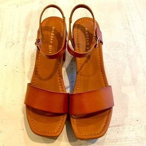 Madden Girl brown platform sandals. Excellent cond. size 8.5